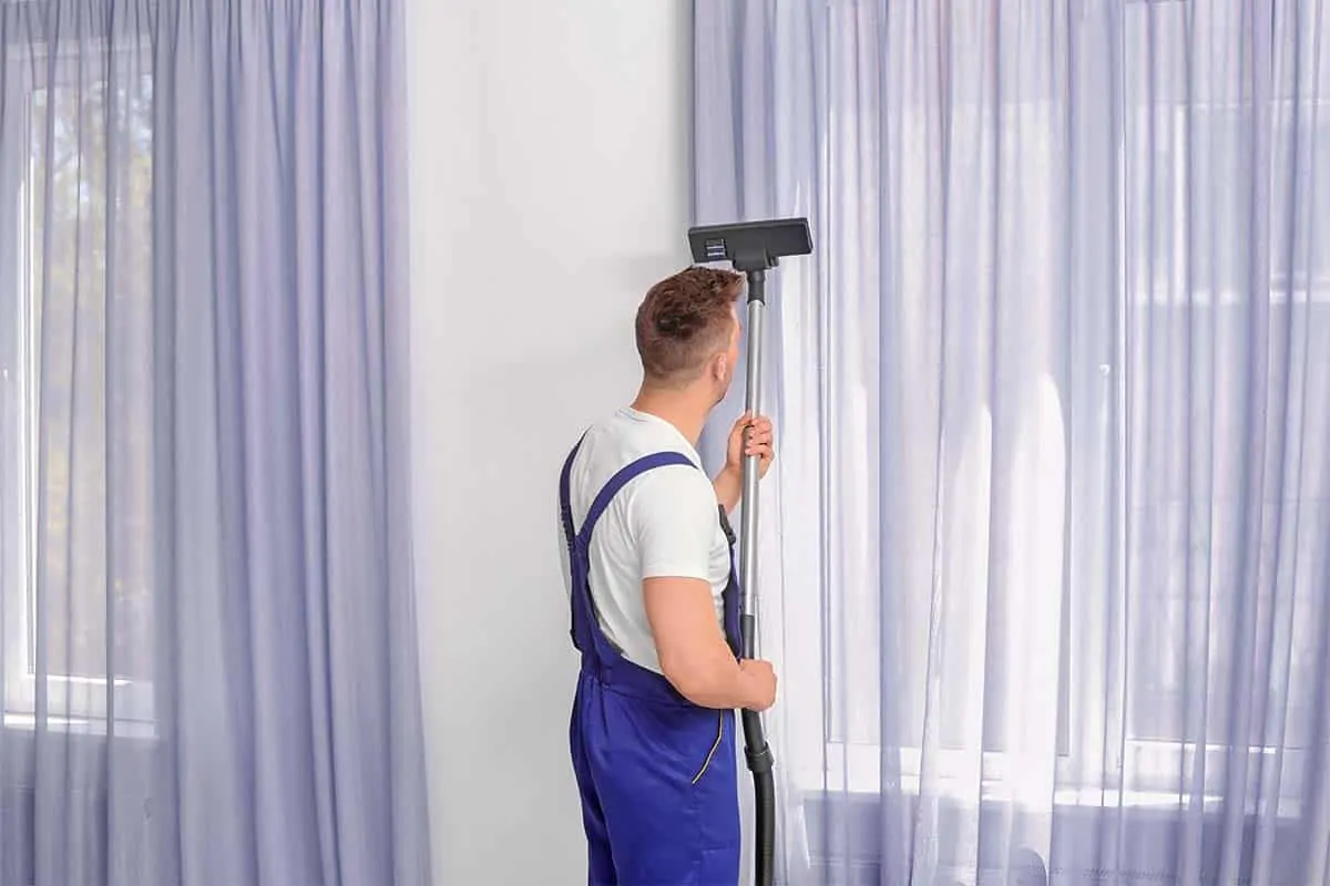 Mastering the Art of Curtain Cleaning: Expert Services Unveiled