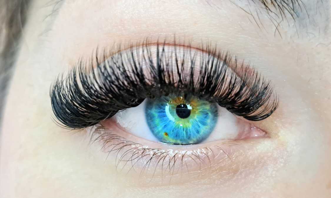 Innovations in Eyelash Extension Materials: What Professionals Need to Know